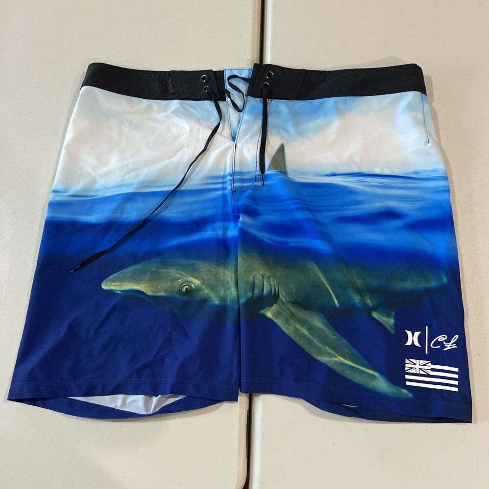 Hurley Shorts Mens 34 CLARK LITTLE Shark Theme Board Shorts Phantom Swim Trunks